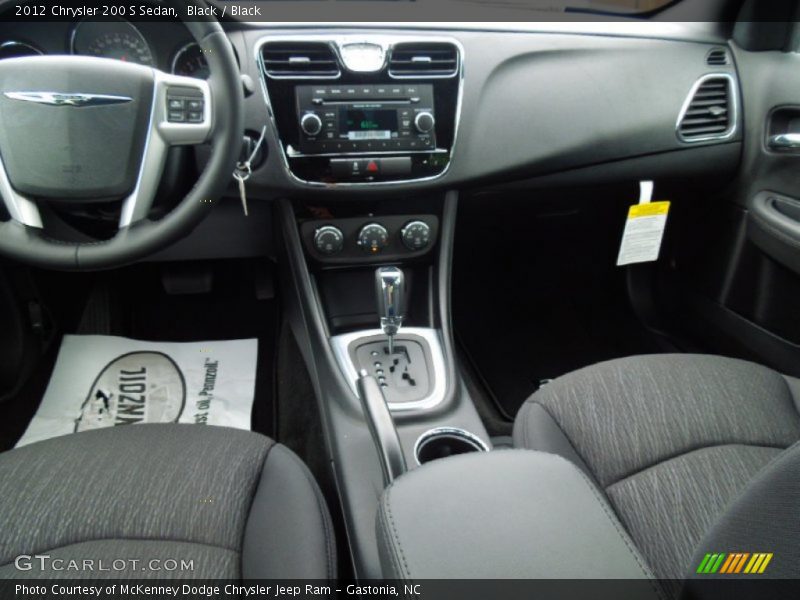 Black / Black 2012 Chrysler 200 S Sedan