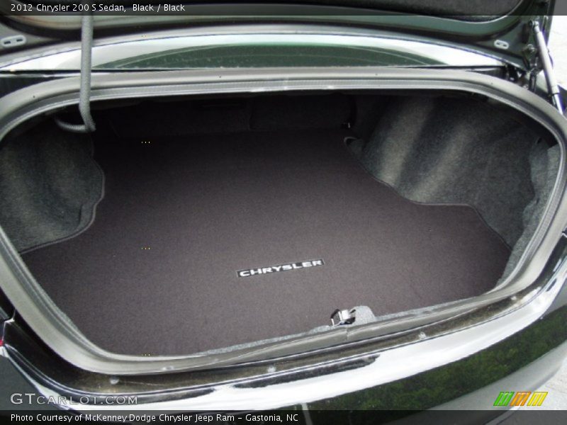 Black / Black 2012 Chrysler 200 S Sedan