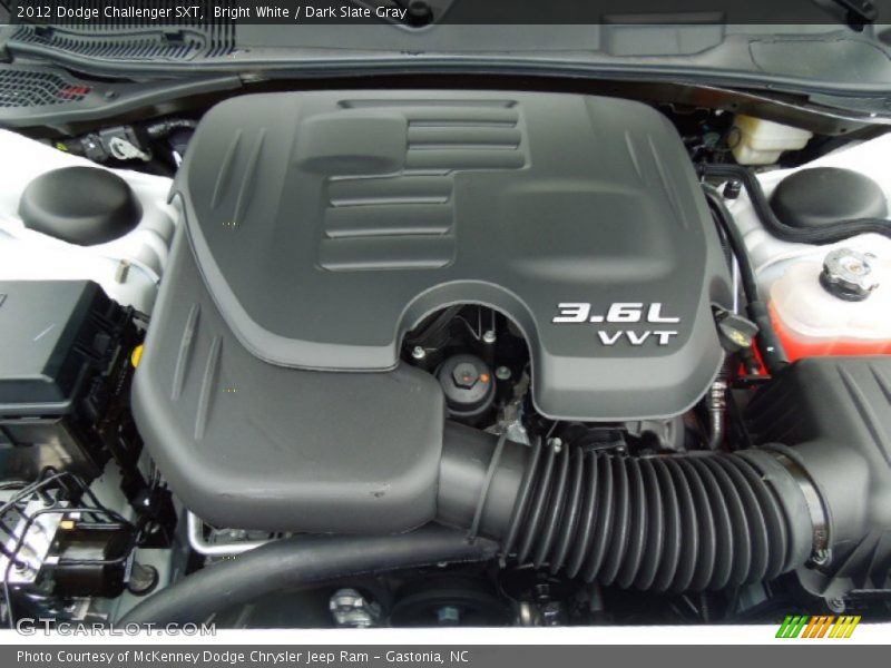 Bright White / Dark Slate Gray 2012 Dodge Challenger SXT