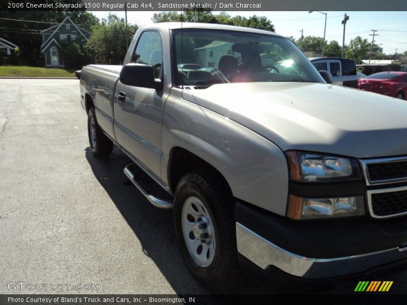 Sandstone Metallic / Dark Charcoal 2006 Chevrolet Silverado 1500 Regular Cab 4x4