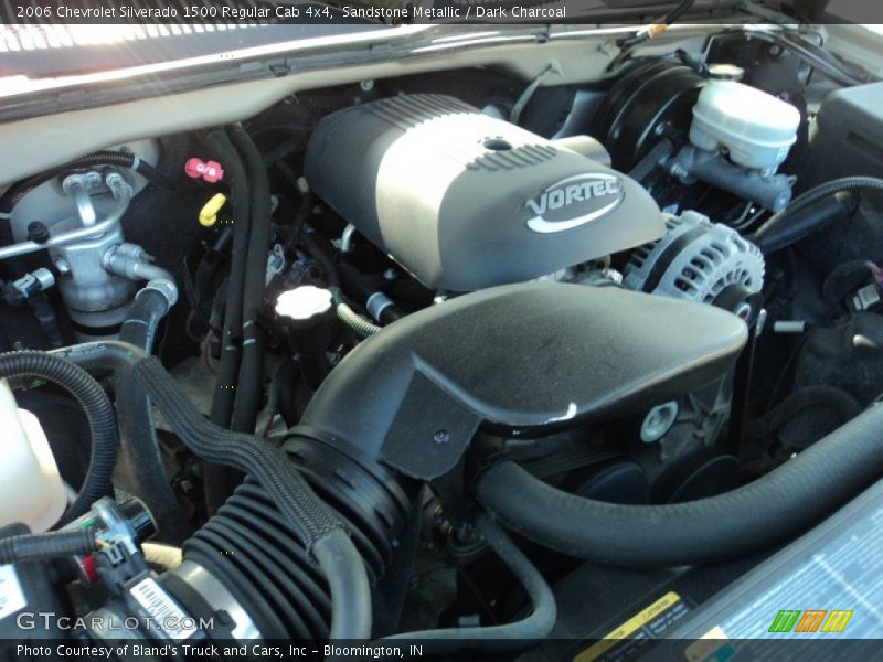 Sandstone Metallic / Dark Charcoal 2006 Chevrolet Silverado 1500 Regular Cab 4x4