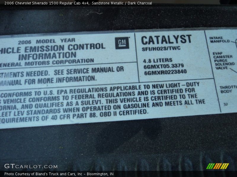 Sandstone Metallic / Dark Charcoal 2006 Chevrolet Silverado 1500 Regular Cab 4x4