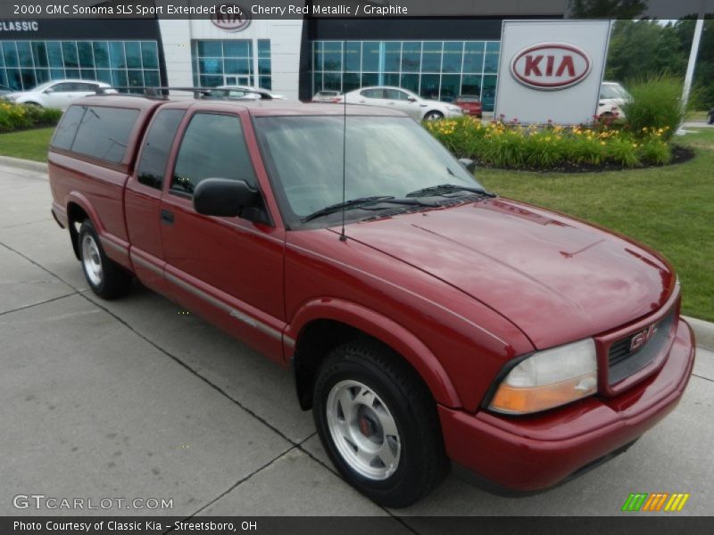 Cherry Red Metallic / Graphite 2000 GMC Sonoma SLS Sport Extended Cab