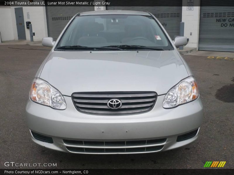 Lunar Mist Silver Metallic / Light Gray 2004 Toyota Corolla LE