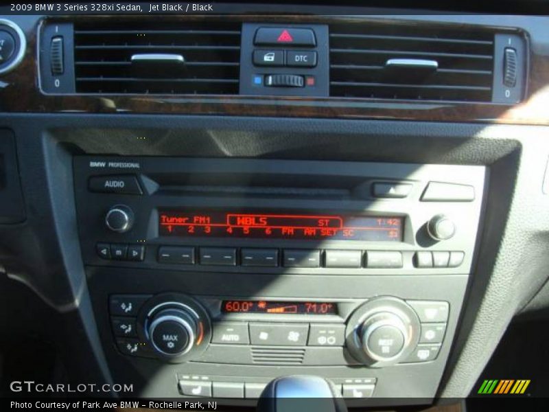 Jet Black / Black 2009 BMW 3 Series 328xi Sedan