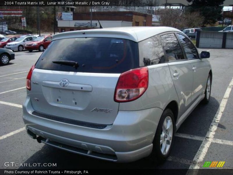 Lunar Mist Silver Metallic / Dark Gray 2004 Toyota Matrix XR