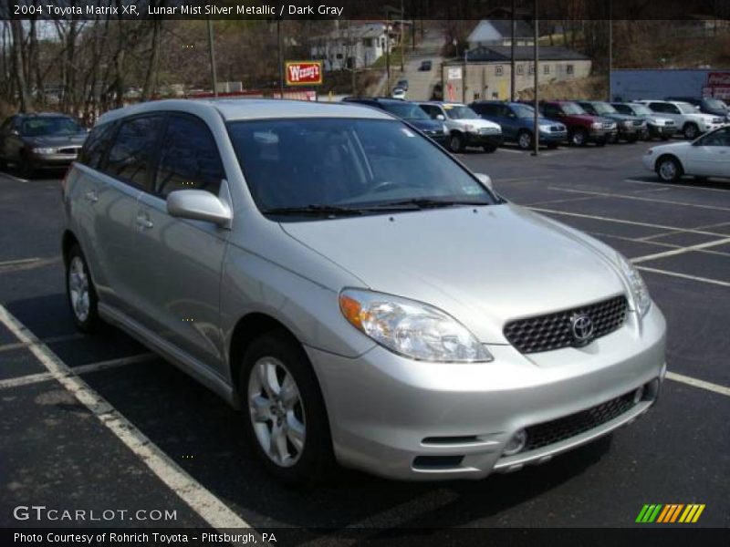 Lunar Mist Silver Metallic / Dark Gray 2004 Toyota Matrix XR