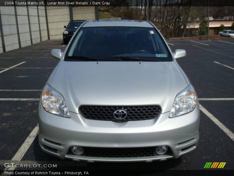 Lunar Mist Silver Metallic / Dark Gray 2004 Toyota Matrix XR