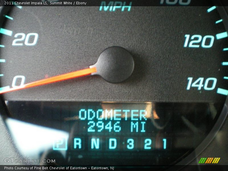 Summit White / Ebony 2011 Chevrolet Impala LS