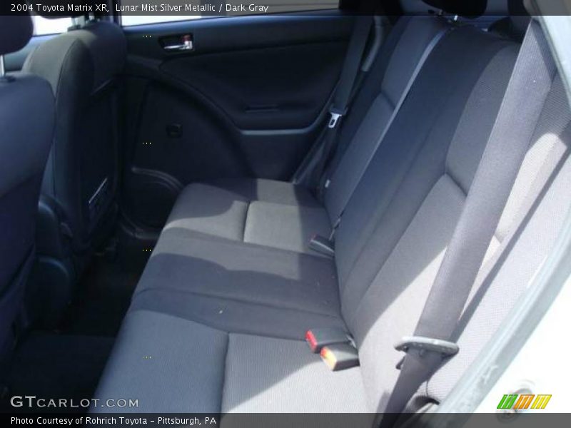 Lunar Mist Silver Metallic / Dark Gray 2004 Toyota Matrix XR