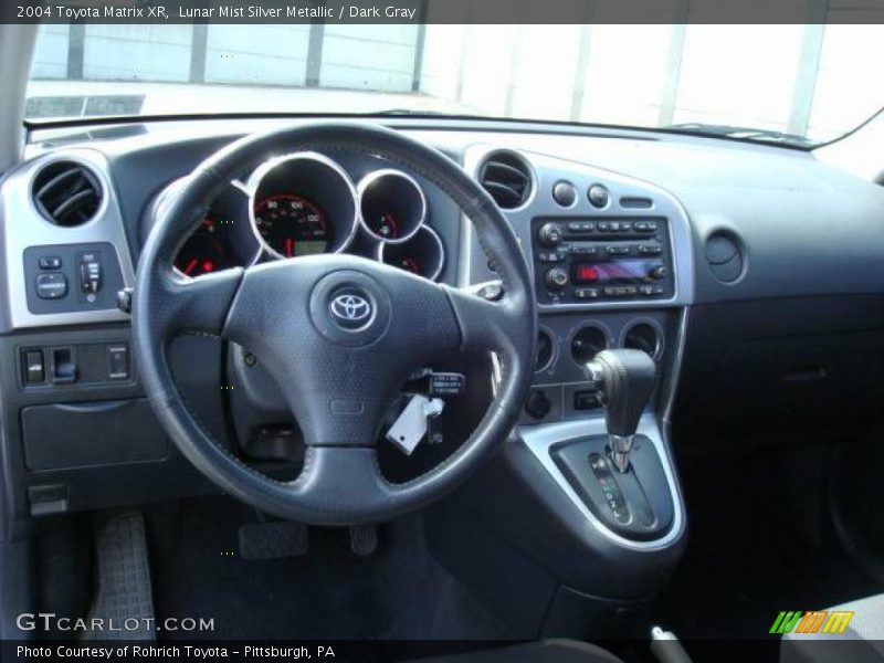 Lunar Mist Silver Metallic / Dark Gray 2004 Toyota Matrix XR