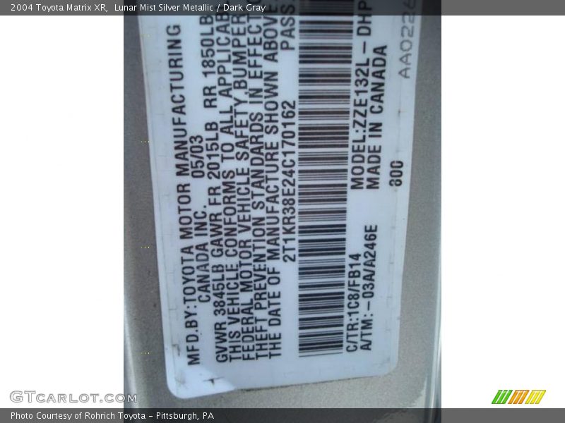 Lunar Mist Silver Metallic / Dark Gray 2004 Toyota Matrix XR