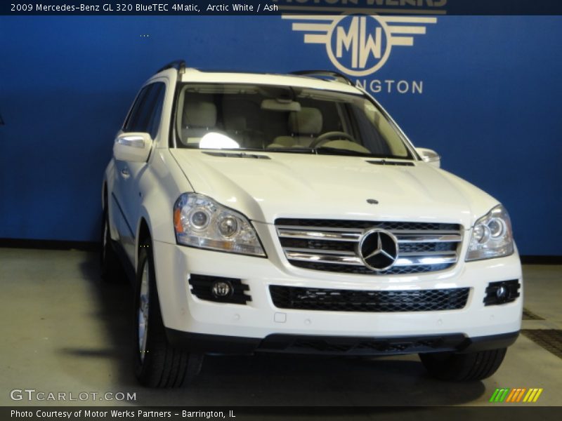 Arctic White / Ash 2009 Mercedes-Benz GL 320 BlueTEC 4Matic
