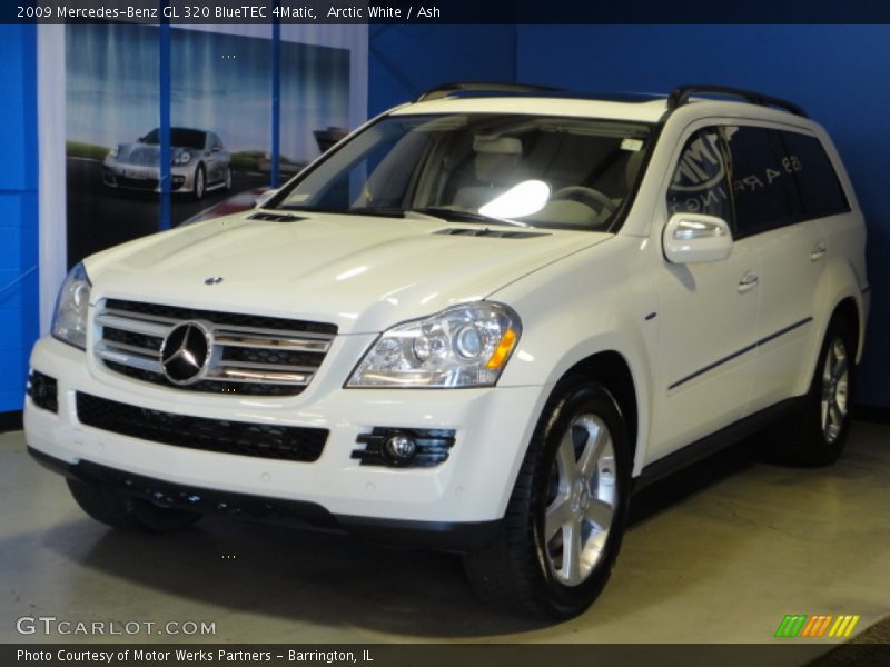 Arctic White / Ash 2009 Mercedes-Benz GL 320 BlueTEC 4Matic
