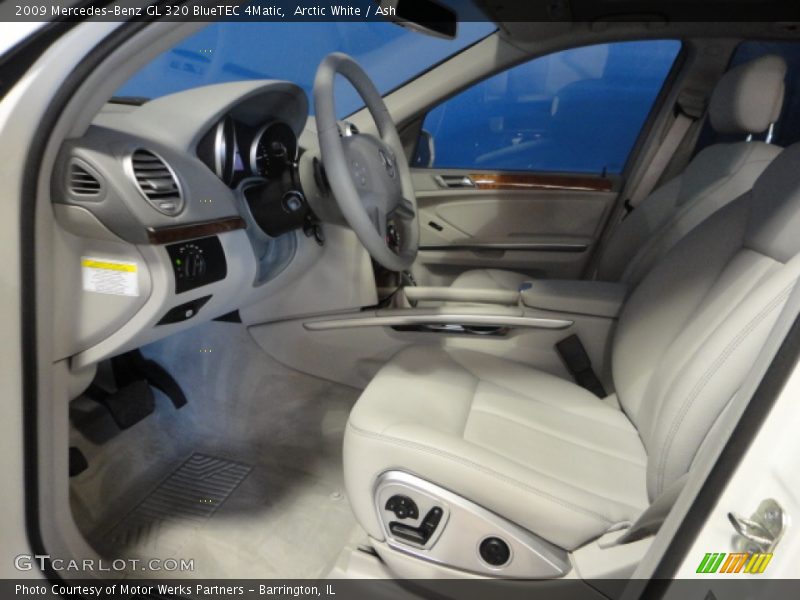 Arctic White / Ash 2009 Mercedes-Benz GL 320 BlueTEC 4Matic