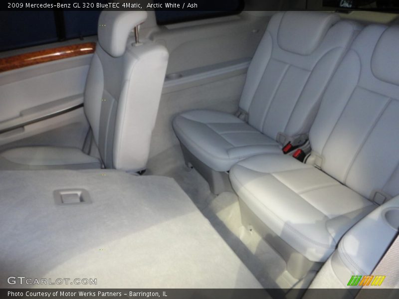 Arctic White / Ash 2009 Mercedes-Benz GL 320 BlueTEC 4Matic