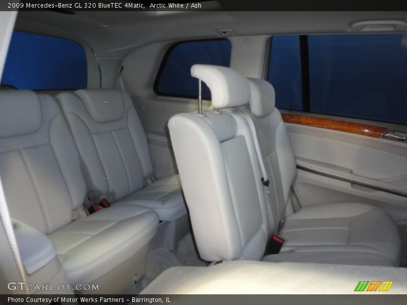 Arctic White / Ash 2009 Mercedes-Benz GL 320 BlueTEC 4Matic