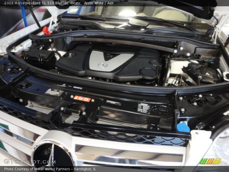 Arctic White / Ash 2009 Mercedes-Benz GL 320 BlueTEC 4Matic