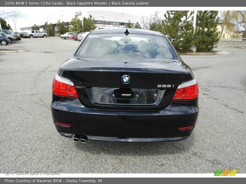 Black Sapphire Metallic / Black Dakota Leather 2009 BMW 5 Series 528xi Sedan