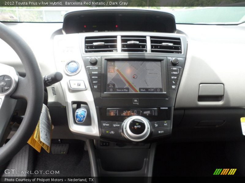 Navigation of 2012 Prius v Five Hybrid