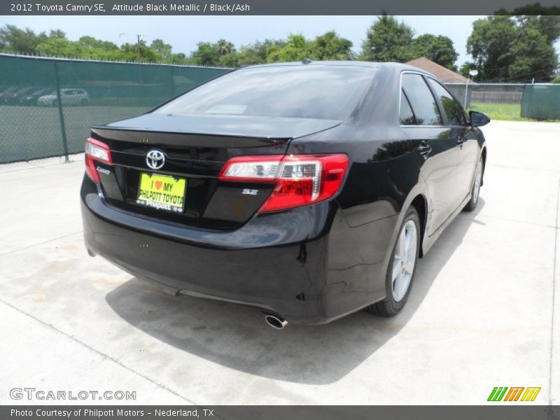Attitude Black Metallic / Black/Ash 2012 Toyota Camry SE