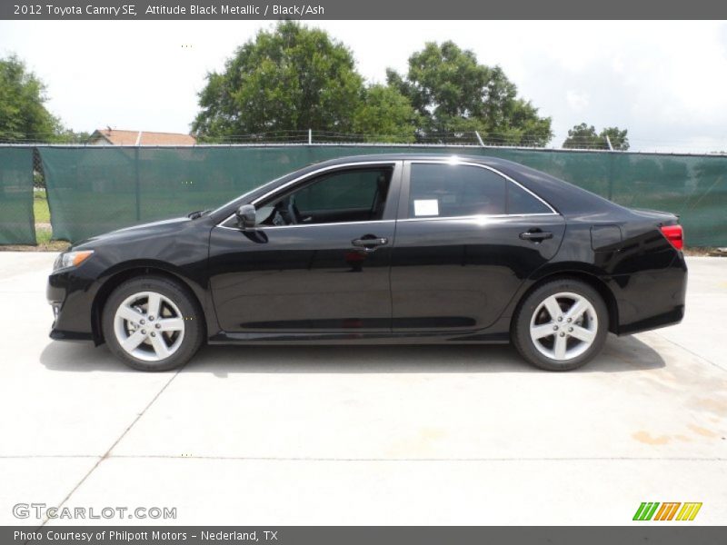 Attitude Black Metallic / Black/Ash 2012 Toyota Camry SE