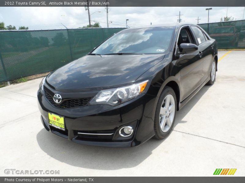 Attitude Black Metallic / Black/Ash 2012 Toyota Camry SE