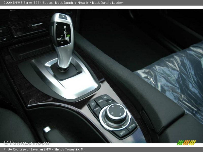Black Sapphire Metallic / Black Dakota Leather 2009 BMW 5 Series 528xi Sedan