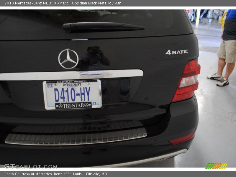 Obsidian Black Metallic / Ash 2010 Mercedes-Benz ML 350 4Matic