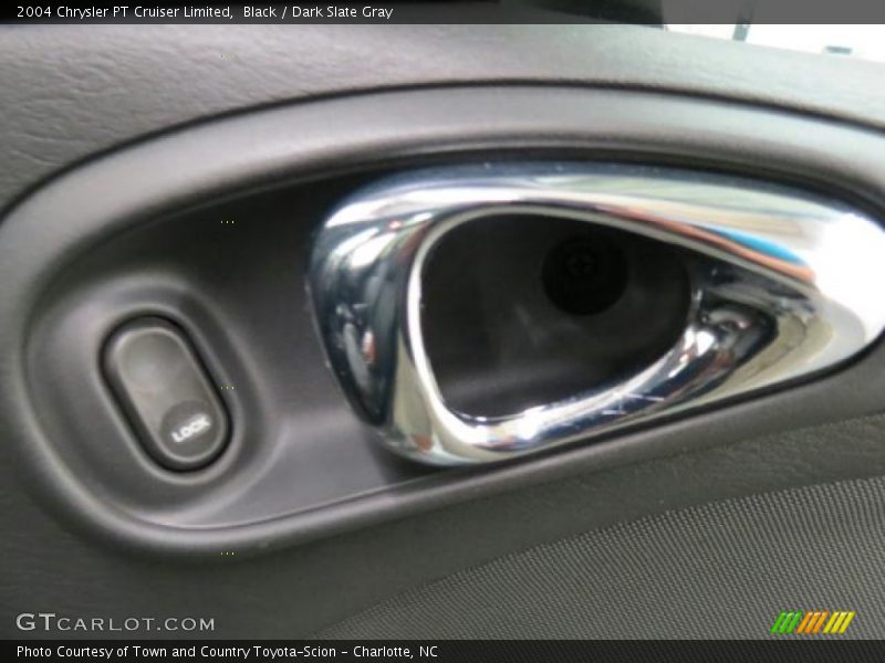 Black / Dark Slate Gray 2004 Chrysler PT Cruiser Limited