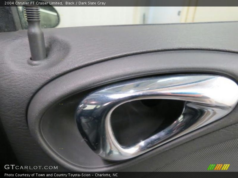 Black / Dark Slate Gray 2004 Chrysler PT Cruiser Limited