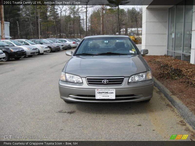 Antique Sage Pearl / Sage 2001 Toyota Camry LE V6