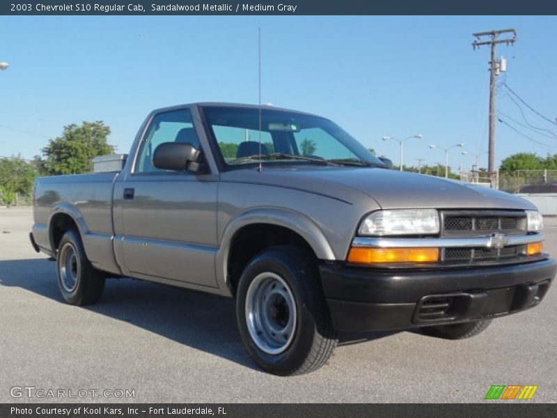 Sandalwood Metallic / Medium Gray 2003 Chevrolet S10 Regular Cab