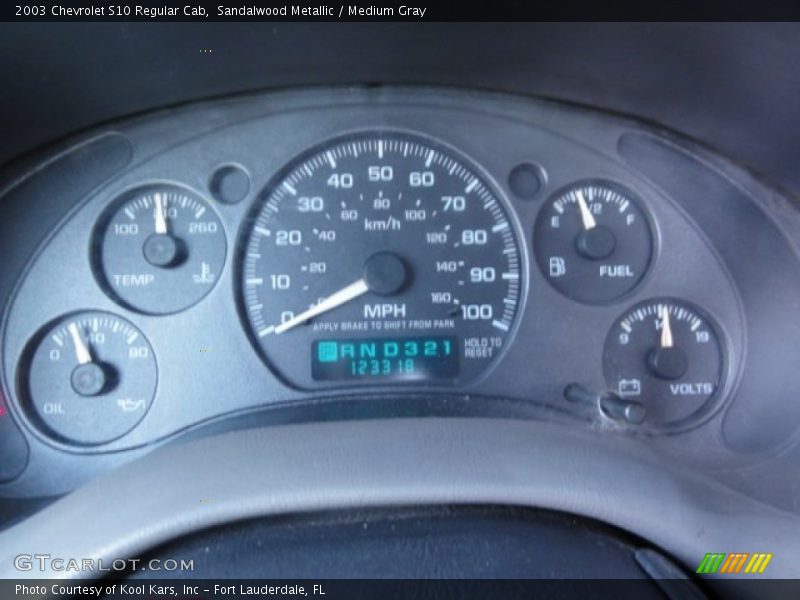 Sandalwood Metallic / Medium Gray 2003 Chevrolet S10 Regular Cab