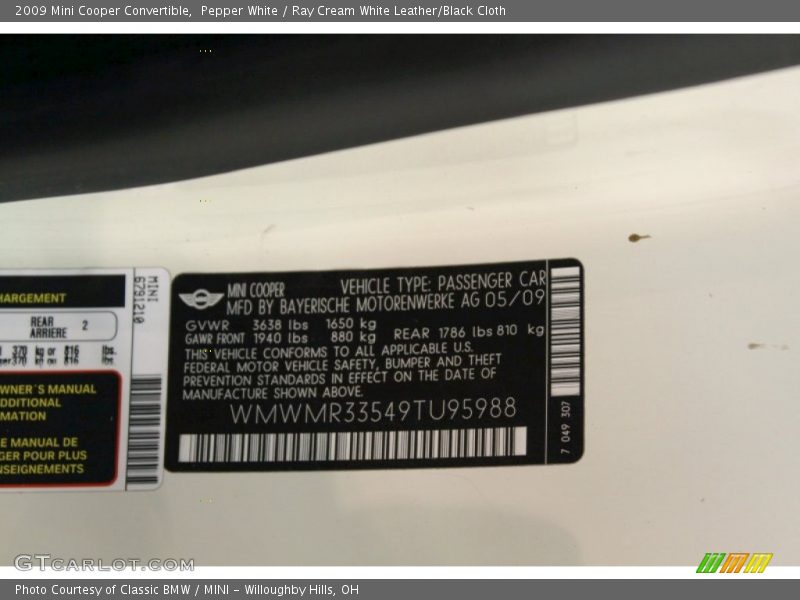 Pepper White / Ray Cream White Leather/Black Cloth 2009 Mini Cooper Convertible