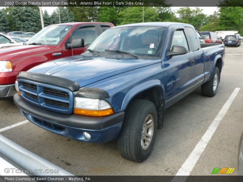Atlantic Blue Pearl / Dark Slate Gray 2002 Dodge Dakota Sport Club Cab 4x4