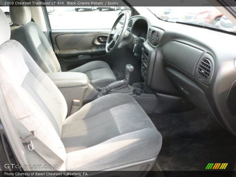Black Granite Metallic / Ebony 2009 Chevrolet TrailBlazer LT 4x4