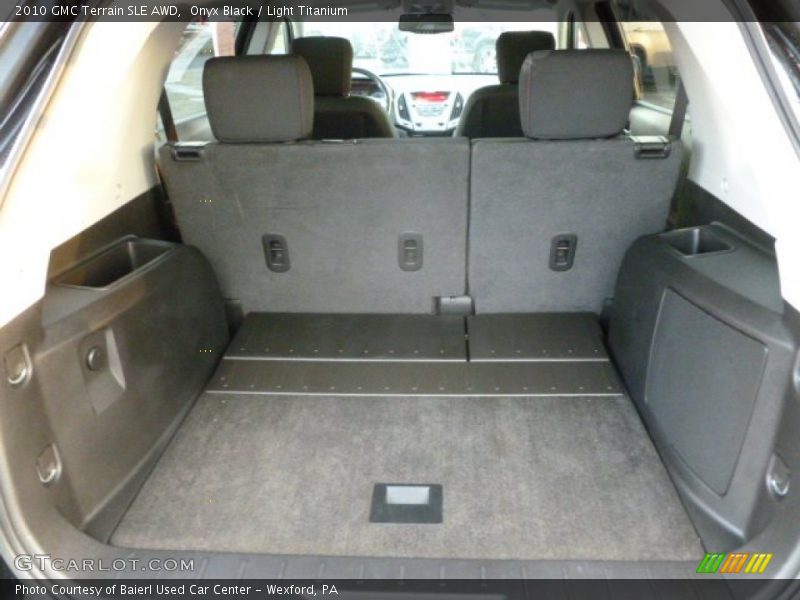Onyx Black / Light Titanium 2010 GMC Terrain SLE AWD