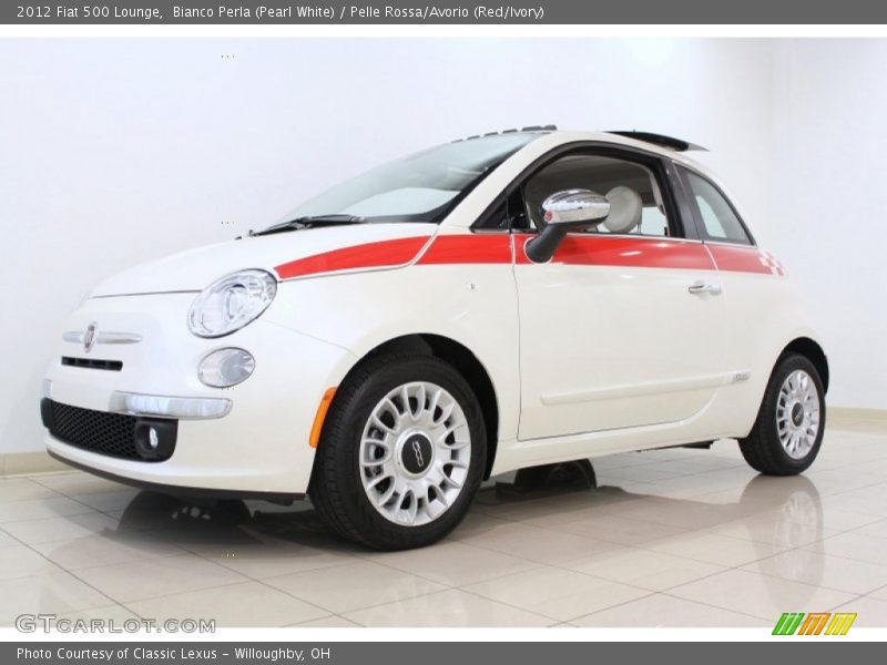 Bianco Perla (Pearl White) / Pelle Rossa/Avorio (Red/Ivory) 2012 Fiat 500 Lounge