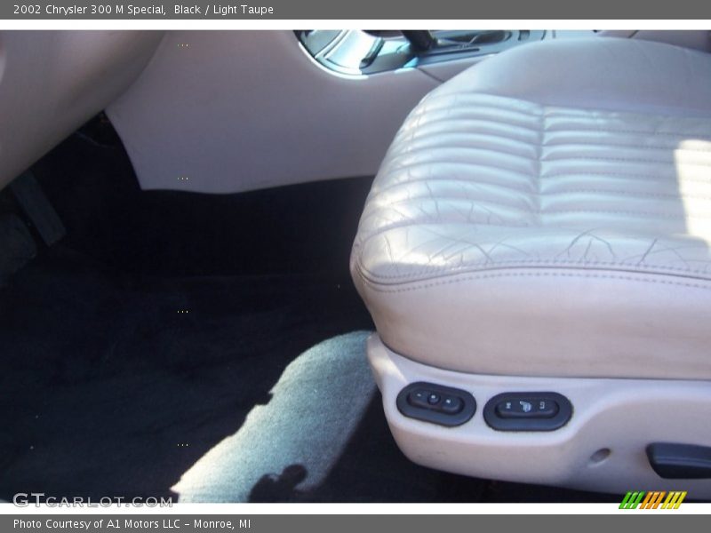 Black / Light Taupe 2002 Chrysler 300 M Special