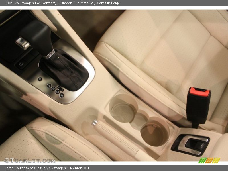 Eismeer Blue Metallic / Cornsilk Beige 2009 Volkswagen Eos Komfort