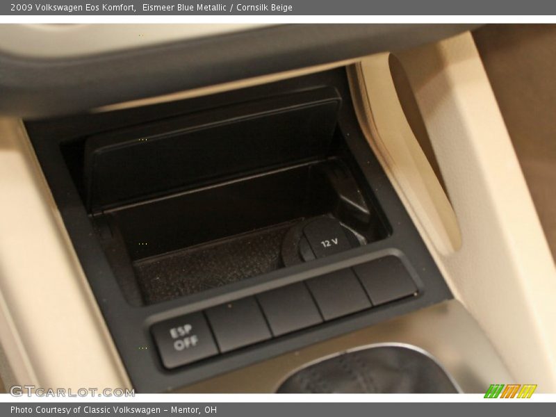 Eismeer Blue Metallic / Cornsilk Beige 2009 Volkswagen Eos Komfort