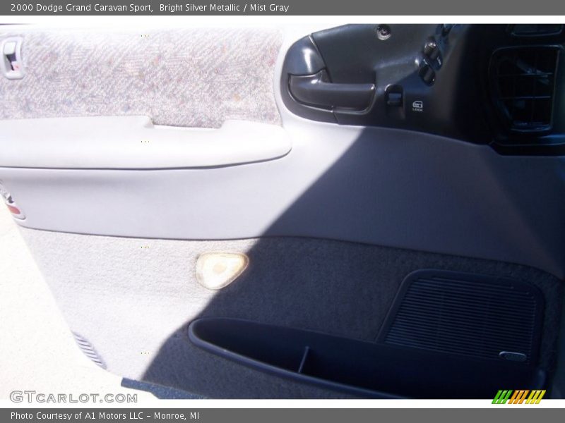 Bright Silver Metallic / Mist Gray 2000 Dodge Grand Caravan Sport