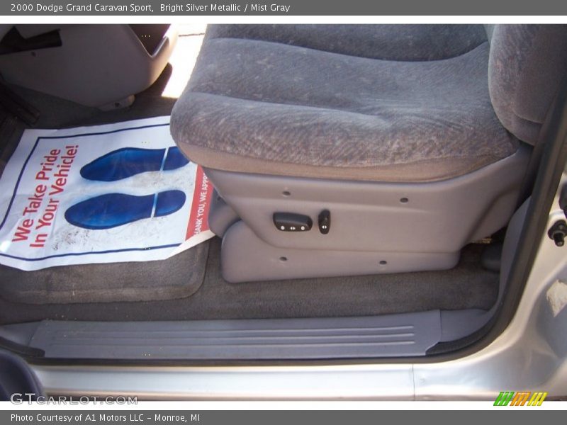 Bright Silver Metallic / Mist Gray 2000 Dodge Grand Caravan Sport