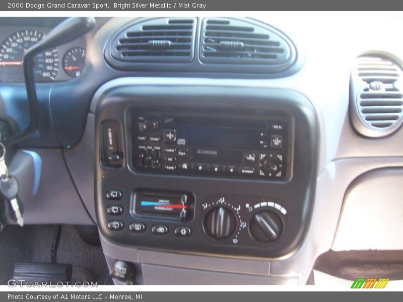Bright Silver Metallic / Mist Gray 2000 Dodge Grand Caravan Sport