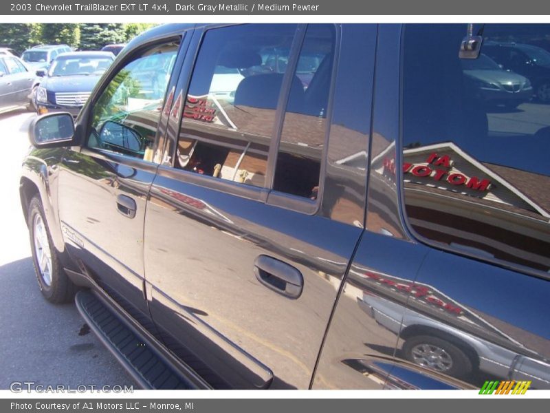 Dark Gray Metallic / Medium Pewter 2003 Chevrolet TrailBlazer EXT LT 4x4