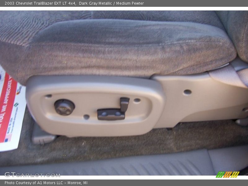 Dark Gray Metallic / Medium Pewter 2003 Chevrolet TrailBlazer EXT LT 4x4