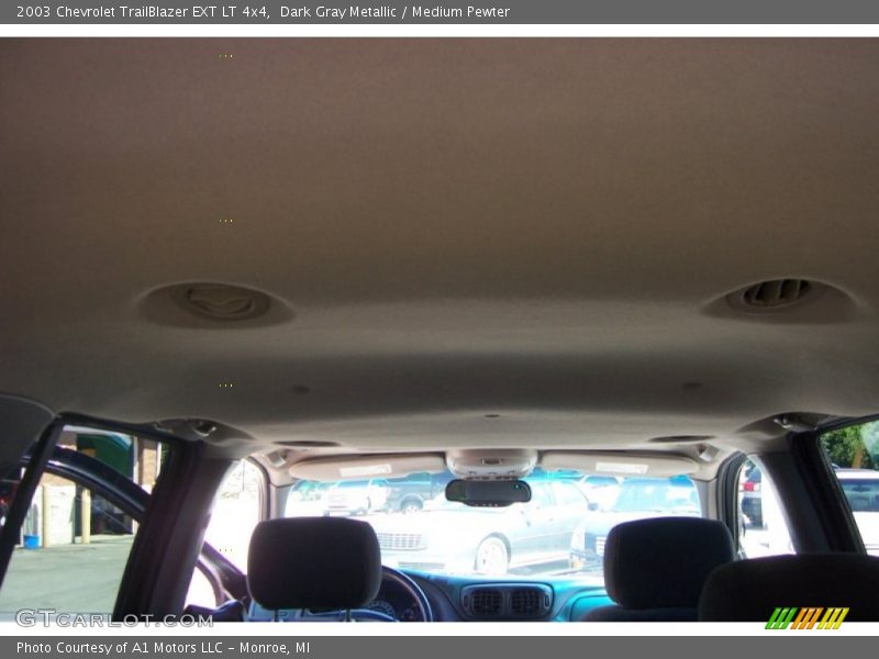 Dark Gray Metallic / Medium Pewter 2003 Chevrolet TrailBlazer EXT LT 4x4