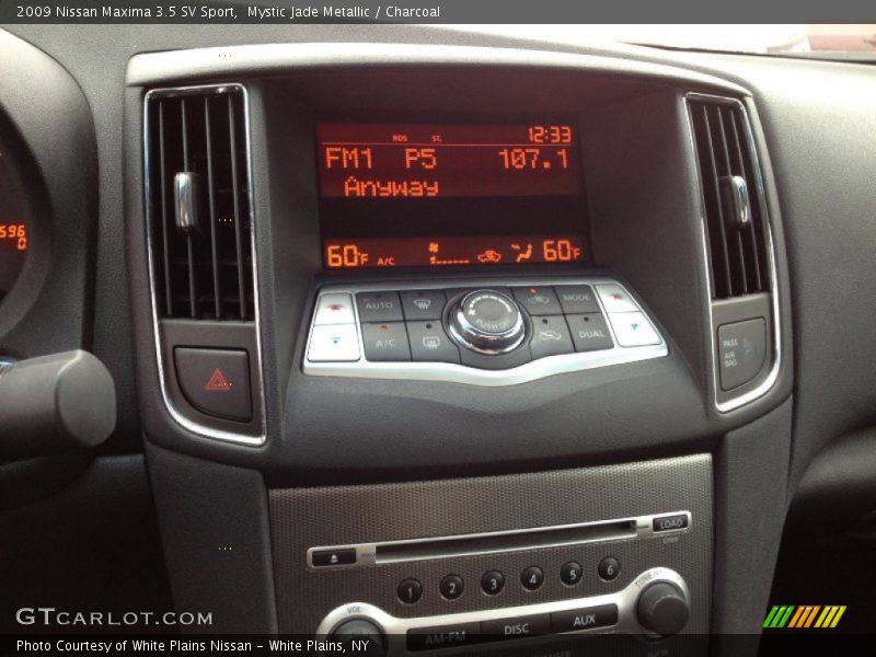 Controls of 2009 Maxima 3.5 SV Sport