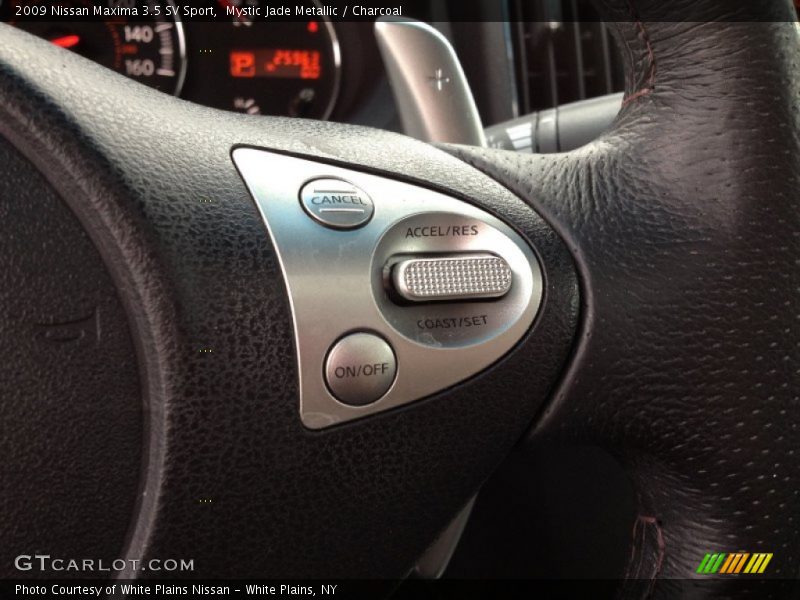 Controls of 2009 Maxima 3.5 SV Sport